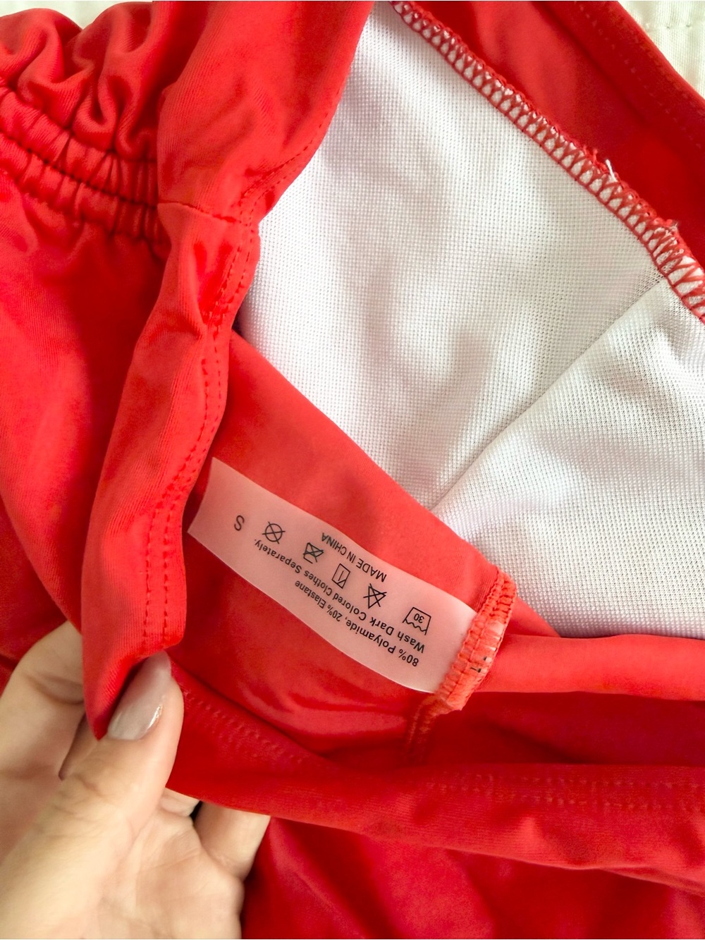 Red bikini set - Picture 2 of 3